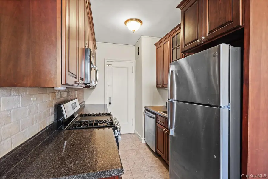 19 William Street #5J, Mount Vernon, NY 10552 - Image #3