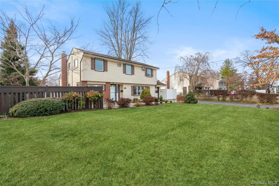 246 W 10th Street, Deer Park, NY 11729 - Image #3