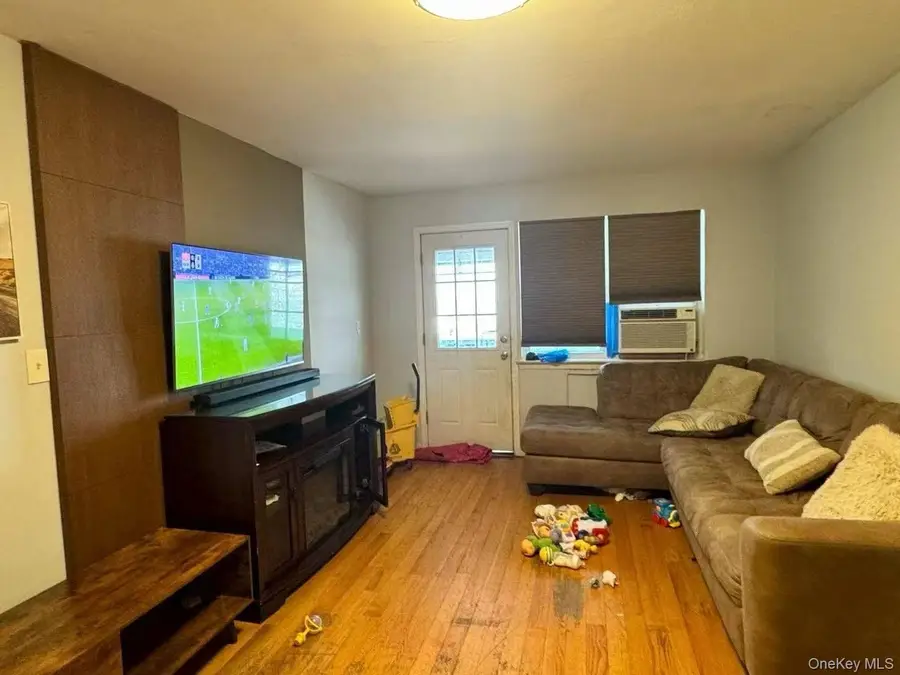 14738 35th Avenue, Flushing, NY 11354 - Image #3