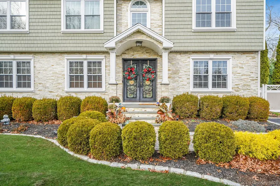 31 Southaven Avenue, Mastic, NY 11950 - Image #3