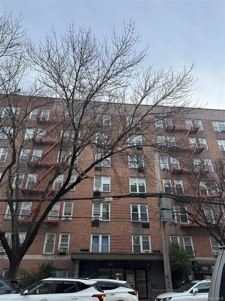 142-20 41st Avenue #4K, Flushing, NY 11355 - Image #2