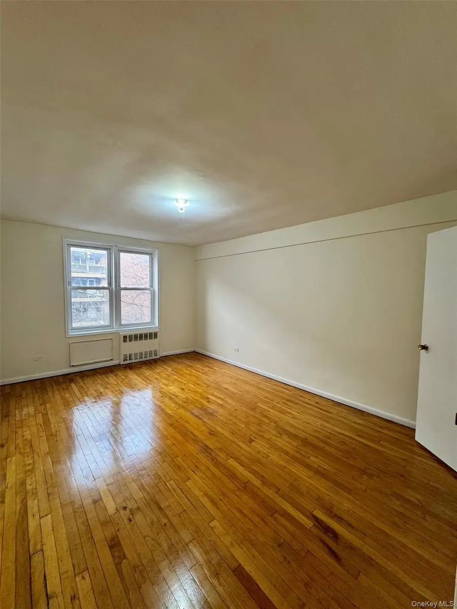 142-20 41st Avenue #4K, Flushing, NY 11355 - Image #3