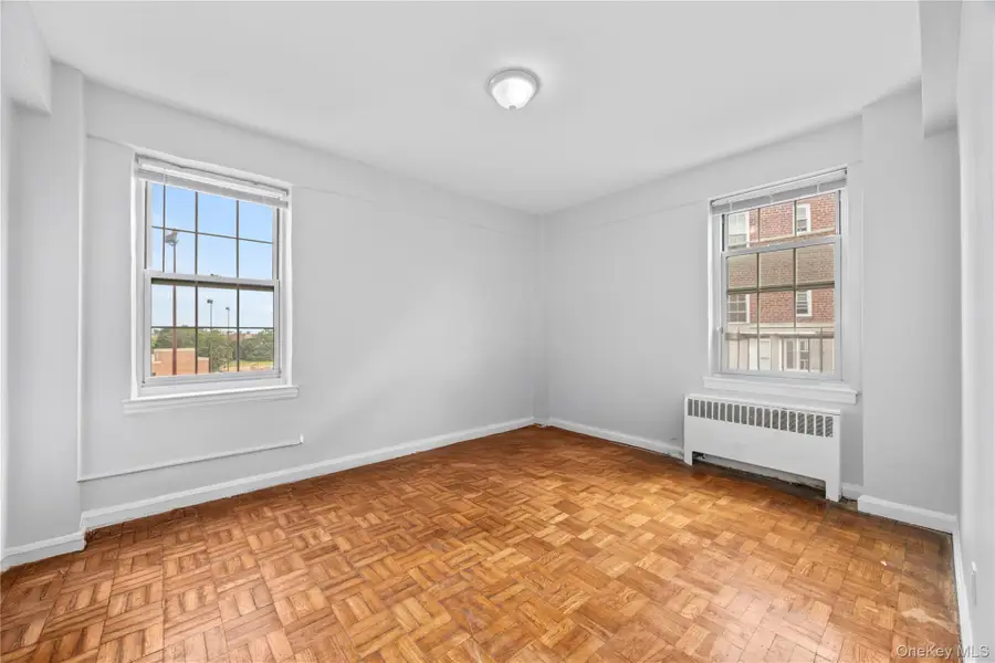 210 Pelham Road #5M, New Rochelle, NY 10805 - Image #2