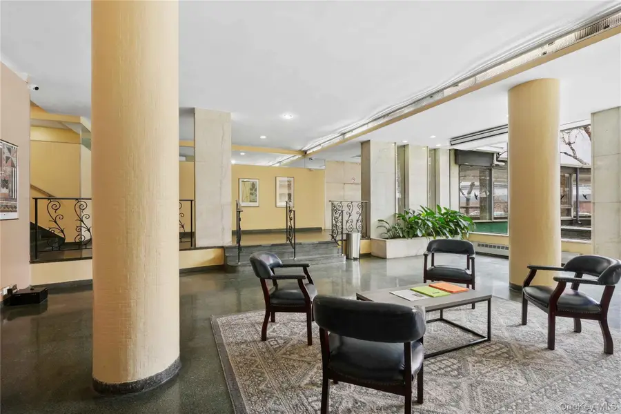 97 St #15-J, Rego Park, NY 11374 - Image #2