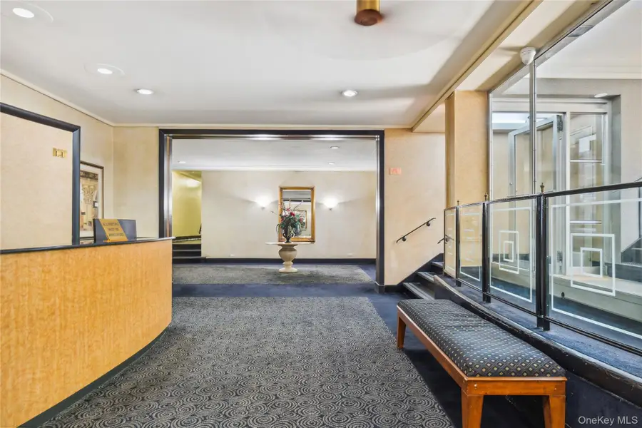 123-35 82nd Road #3Q, Kew Gardens, NY 11415 - Image #2