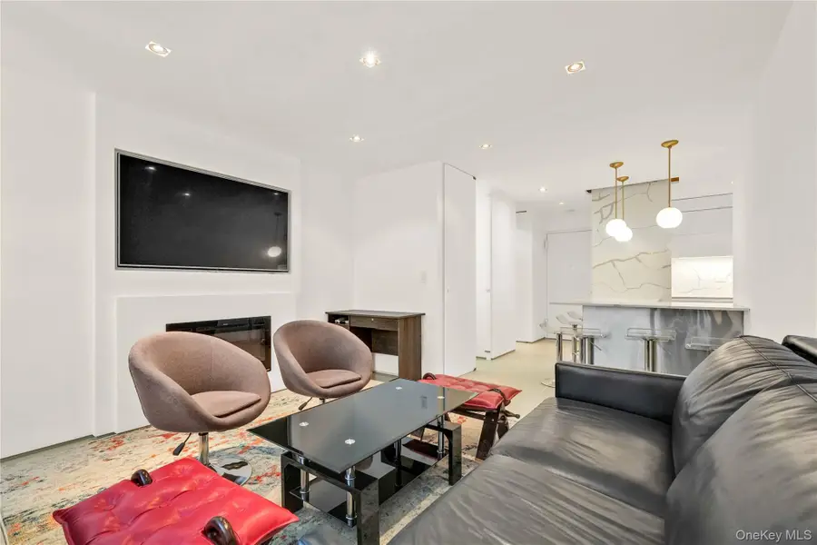 117 E 57th Street, Manhattan, NY 10022 - Image #3