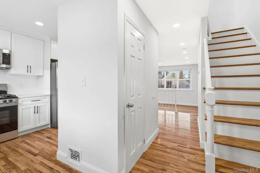 278 Balcom Avenue, Bronx, NY 10465 - Image #2