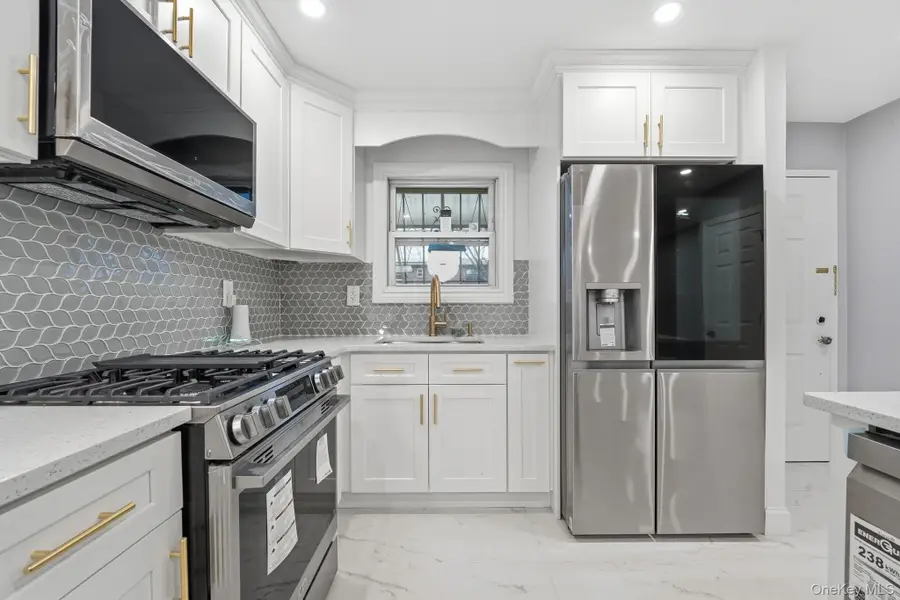 898 Blake Avenue, Brooklyn, NY 11207 - Image #3