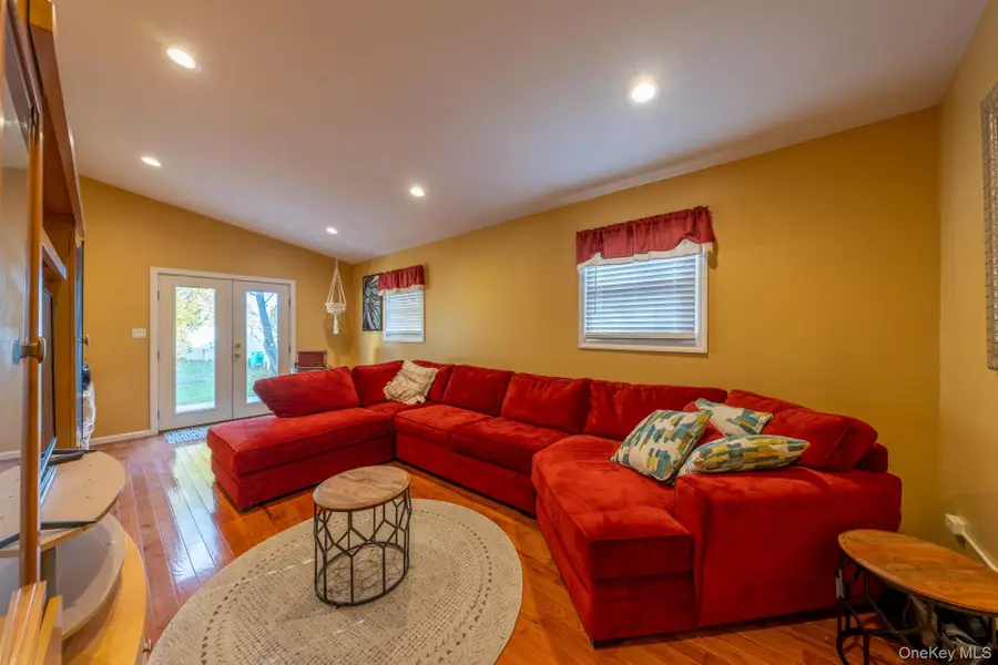 20 Sterling Place, Roosevelt, NY 11575 - Image #3