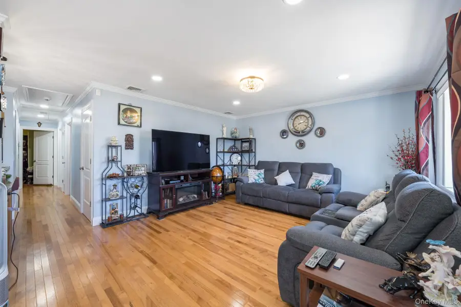 69 Harriet Avenue, Hempstead, NY 11550 - Image #2