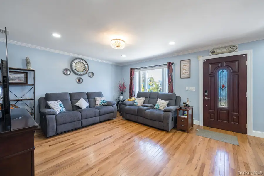 69 Harriet Avenue, Hempstead, NY 11550 - Image #3