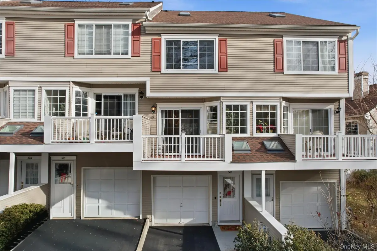 302 Park Ridge Lane, White Plains, NY 10603 - Image #1