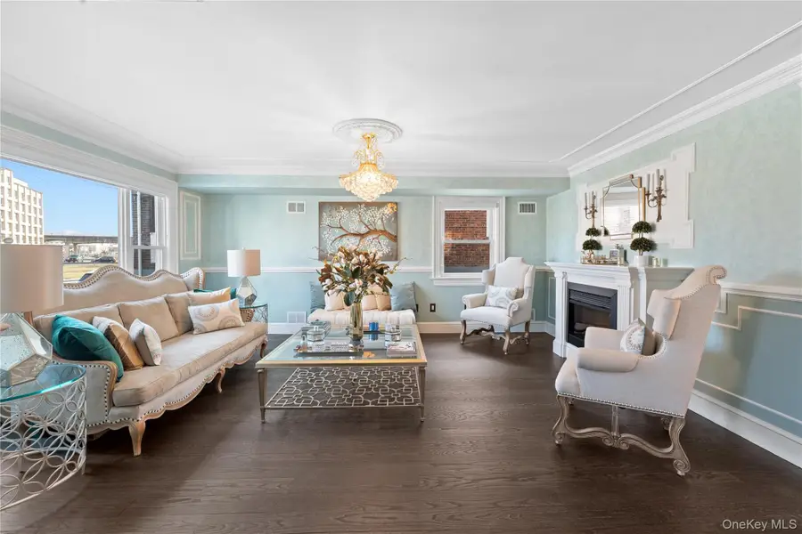 431 Beach 35th Street, Far Rockaway, NY 11691 - Image #3