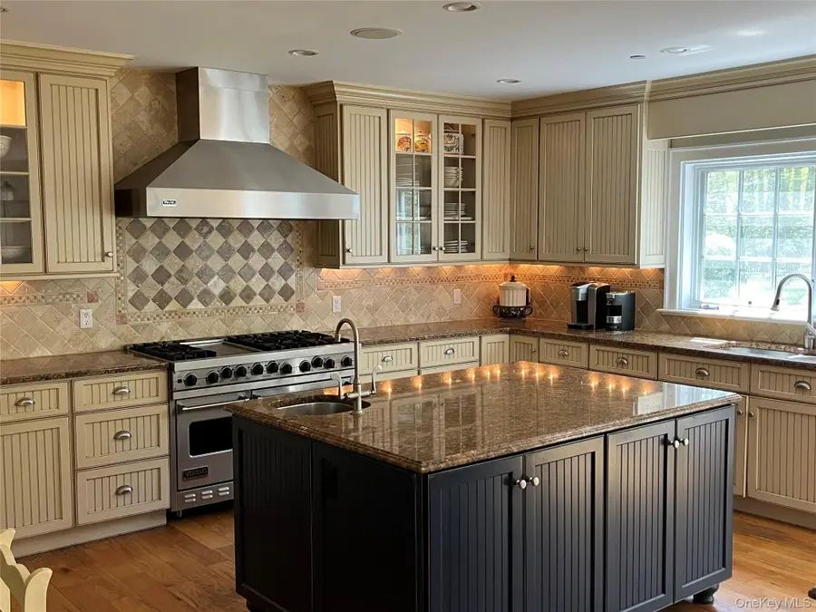 38 Lincoln Avenue, Port Chester, NY 10573 - Image #2