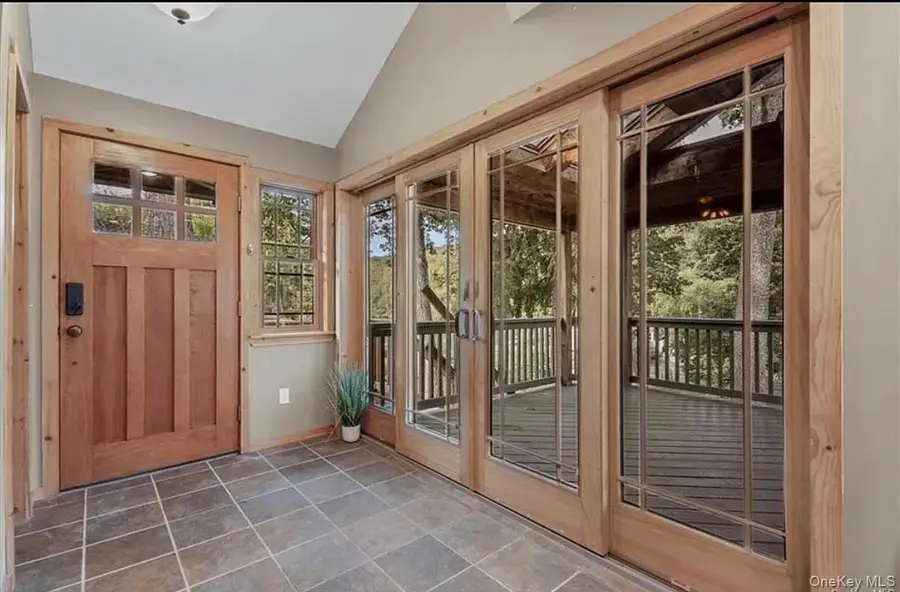 11 Oakdale Road, Putnam Valley, NY 10579 - Image #3