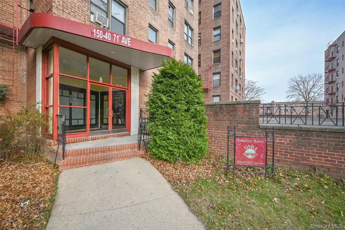 150-40 71 71 #4G, Flushing, NY 11367 - Image #1