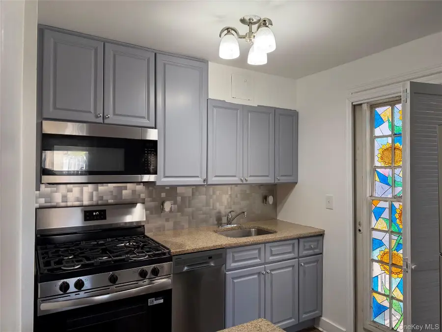 147-53 Grand Central Parkway #1, Jamaica, NY 11435 - Image #2