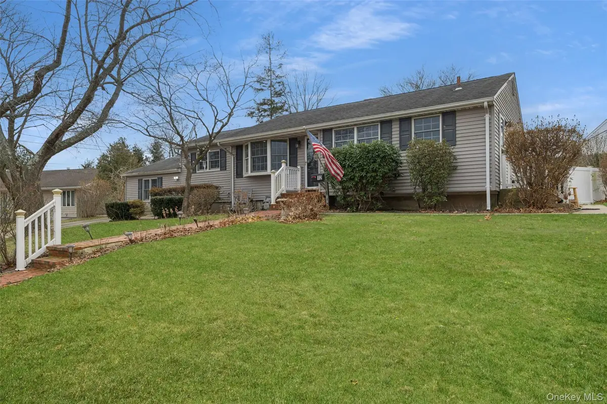 12 Gail Court, Kings Park, NY 11754 - Image #1