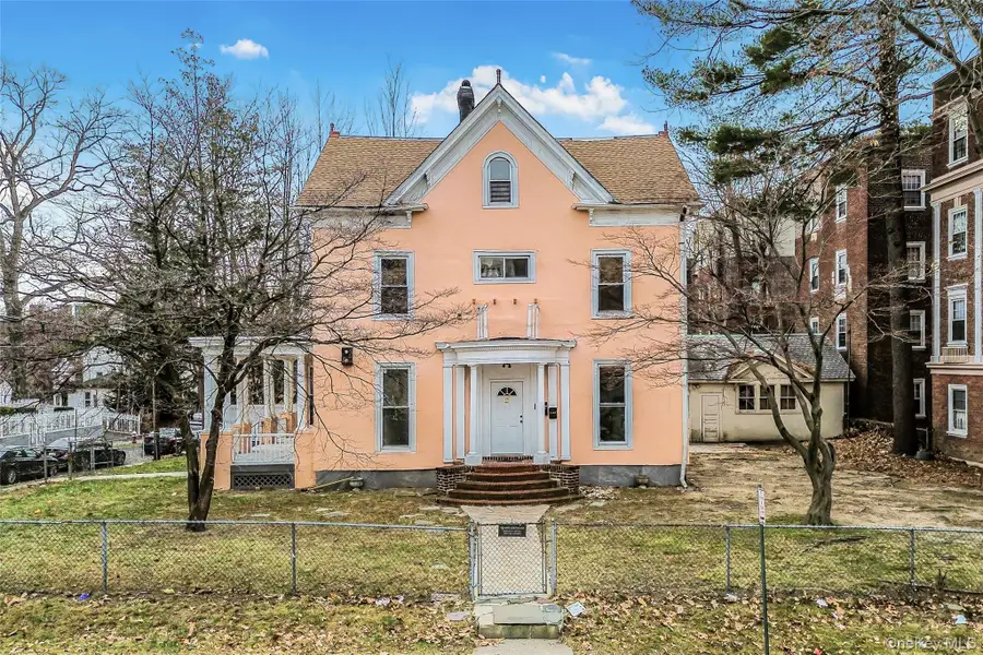 214 E Prospect Avenue, Mount Vernon, NY 10550 - Image #2