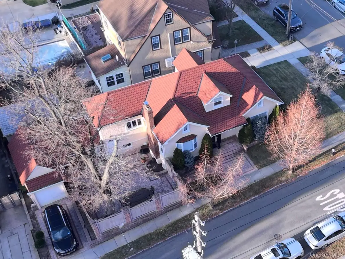 4020 249th Street, Little Neck, NY 11363 - Image #1