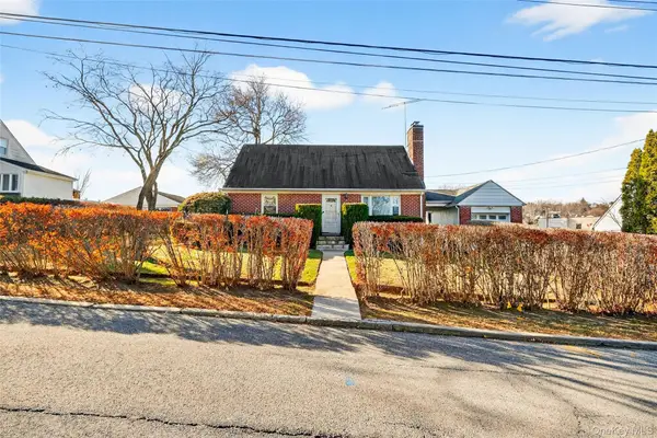 10 Sciortino Place, White Plains, NY 10607