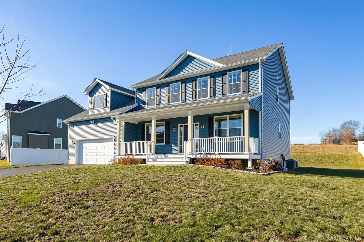 30 Kensington Lane, Poughkeepsie, NY 12603 - Image #1