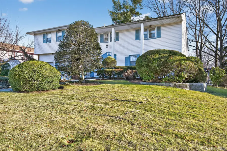 100 Birch Hill Drive, Searingtown, NY 11576 - Image #3