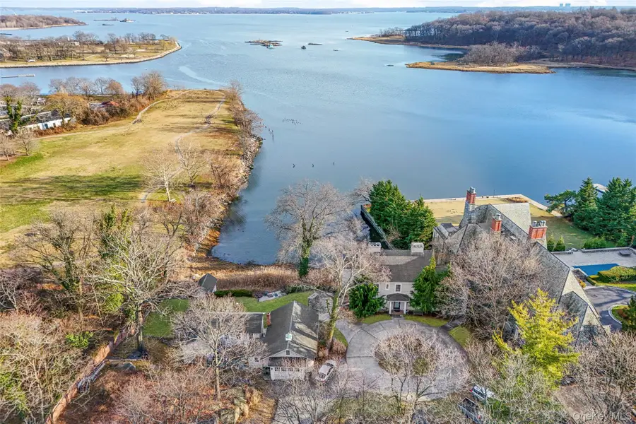 50 Shore Road, Pelham, NY 10803 - Image #2