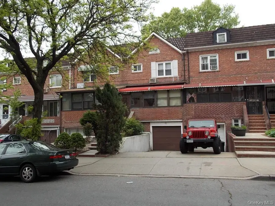 6111 Alderton Street, Rego Park, NY 11374 - Image #3