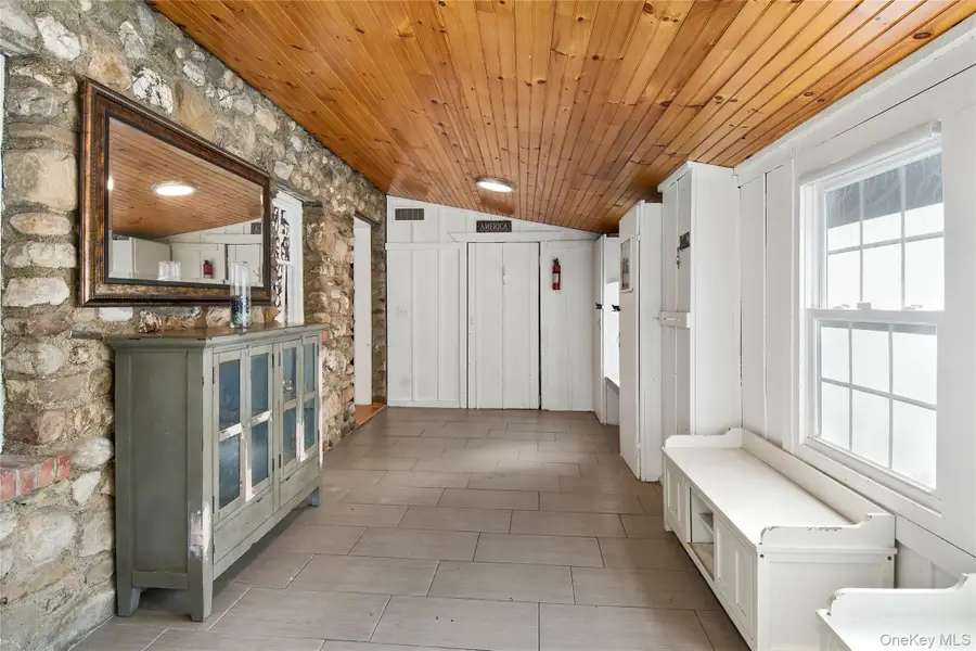 137 S Highland Road, Wappingers Falls, NY 12590 - Image #3