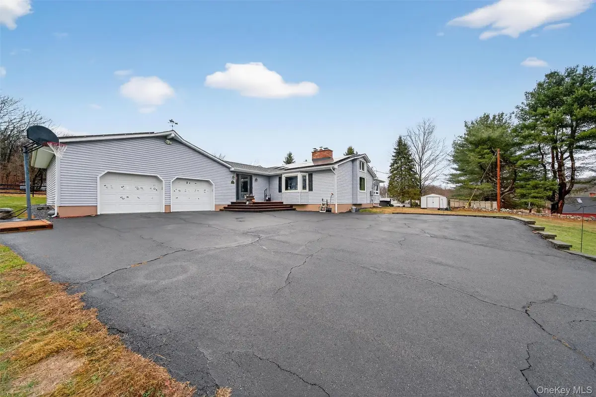 65 Bailey Road, New Hampton, NY 10958 - Image #1