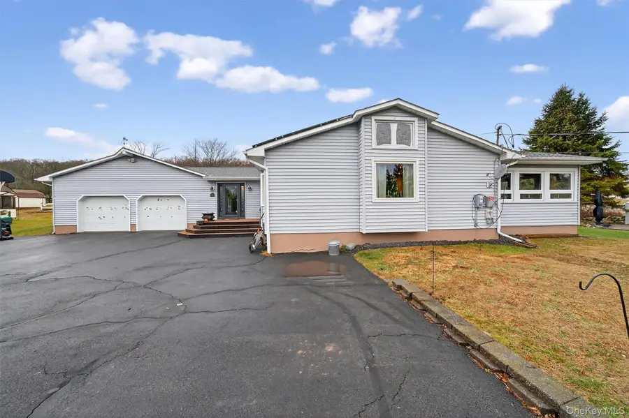 65 Bailey Road, New Hampton, NY 10958 - Image #2