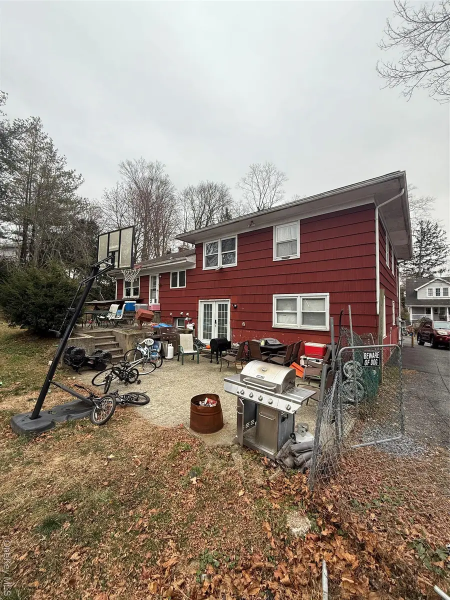 31 E Vincent Street, Elmsford, NY 10523 - Image #2