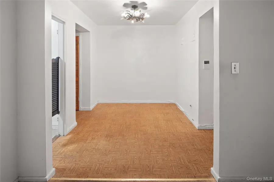 38-15 149th Street #6M, Flushing, NY 11354 - Image #3