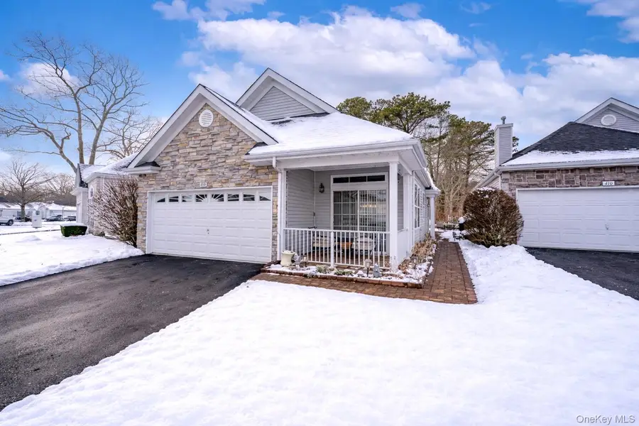 408 Leisure Drive, Ridge, NY 11961 - Image #2