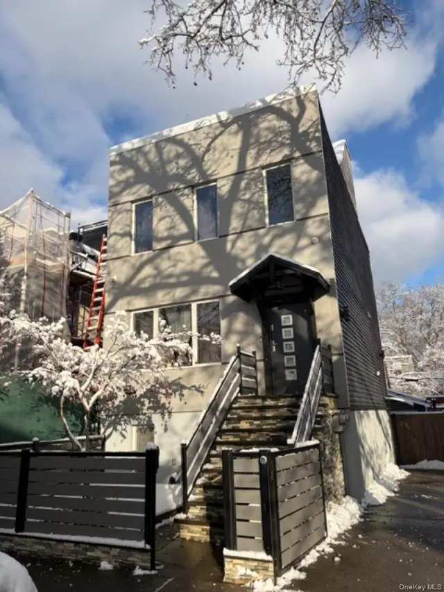 7161 70th Street, Glendale, NY 11385 - Image #1