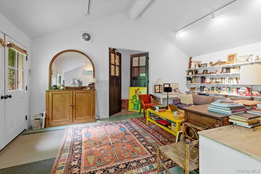 10 Pleasant, East Hampton, NY 11937 - Image #2