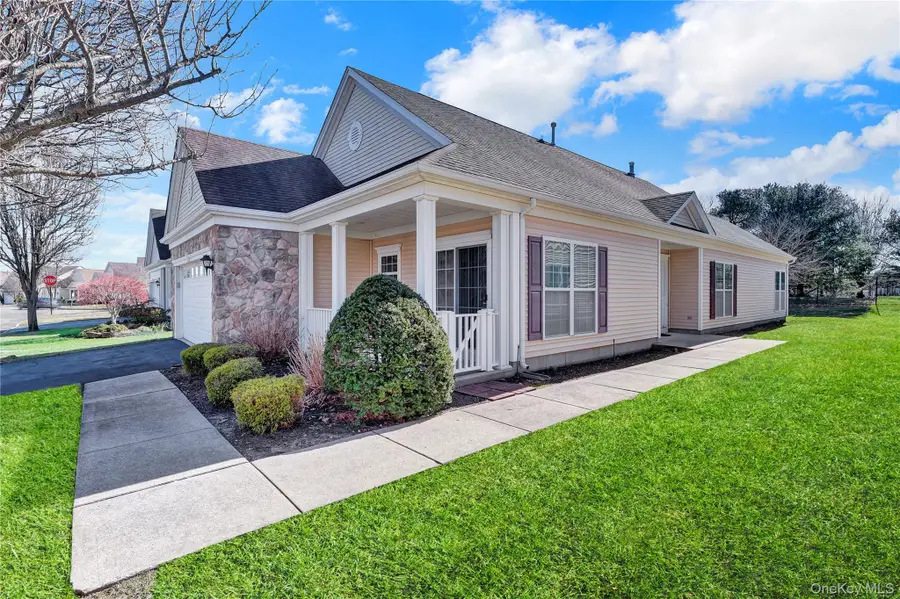 3 Louden Loop, Mount Sinai, NY 11766 - #3