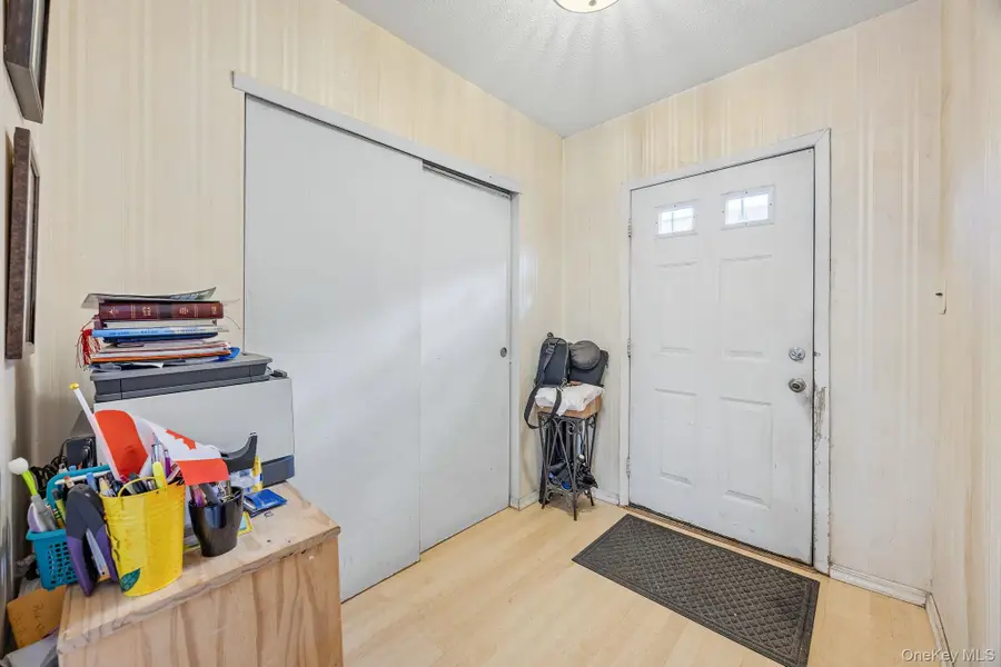 905 Hart Street, Brooklyn, NY 11237 - Image #3