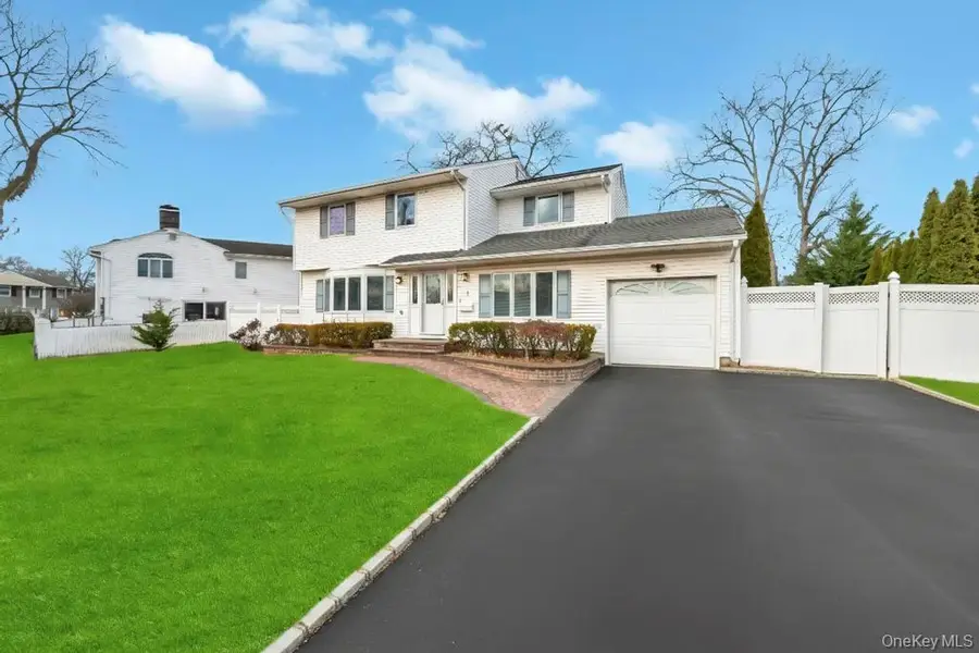 7 Carto Circle, Deer Park, NY 11729 - Image #3