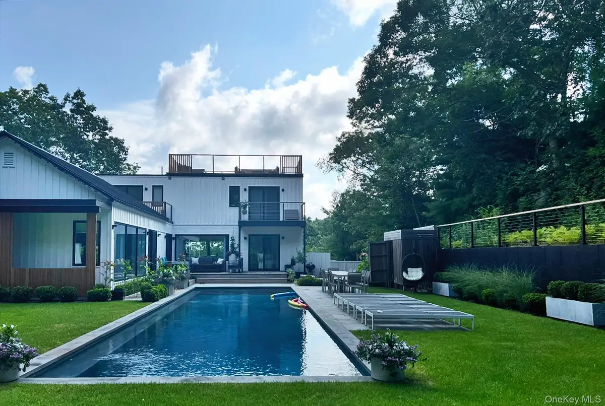 33 Oyster Pond Lane, East Hampton, NY 11937 - Image #1