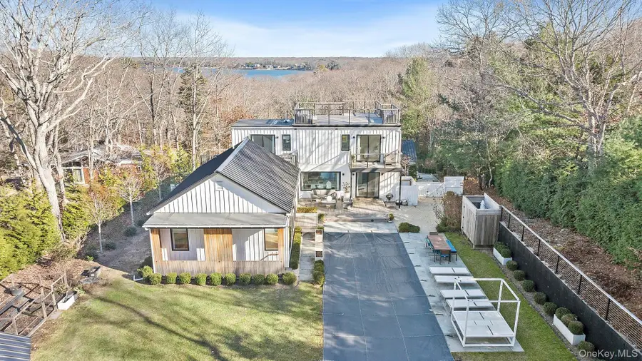 33 Oyster Pond Lane, East Hampton, NY 11937 - Image #3