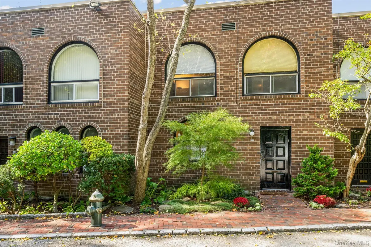 4475 Douglas, Bronx, NY 10471 - #1