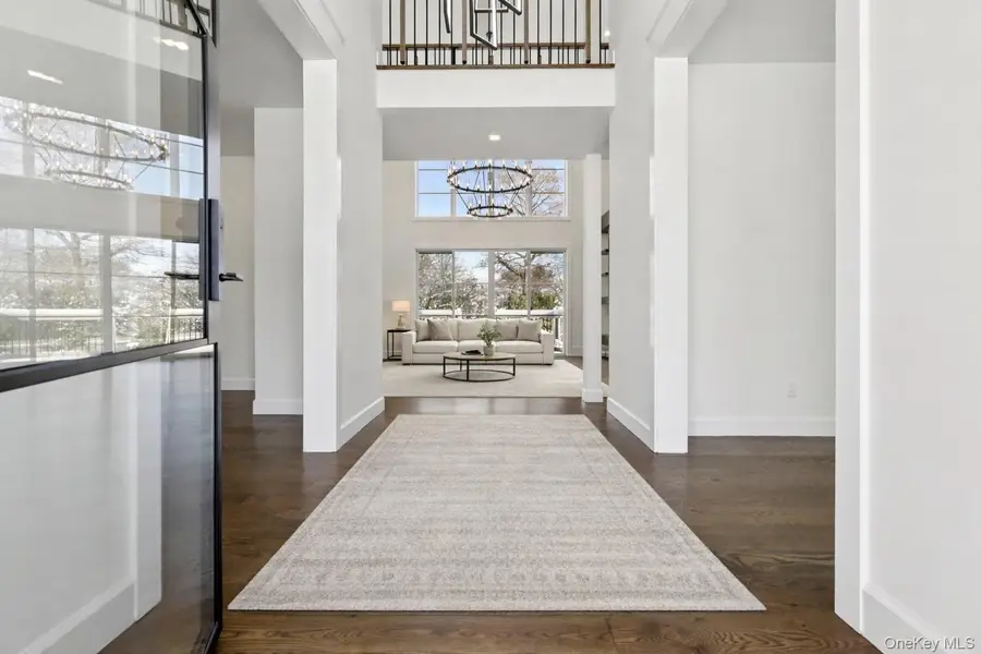 39 Potters Lane, New Rochelle, NY 10805 - Image #3