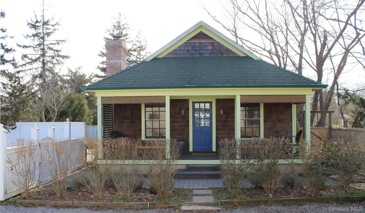 21 N Sea Road, Southampton, NY 11968 - Image #1