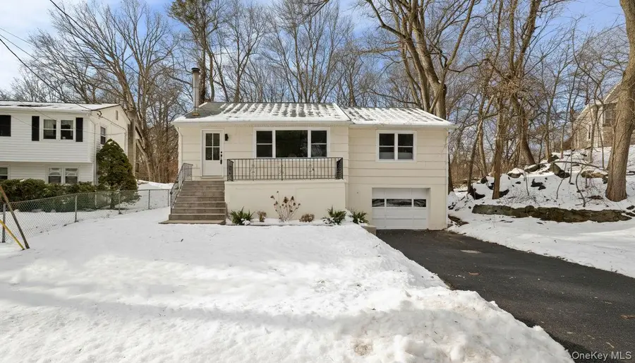 21 Henning Drive, Montrose, NY 10548 - Image #2