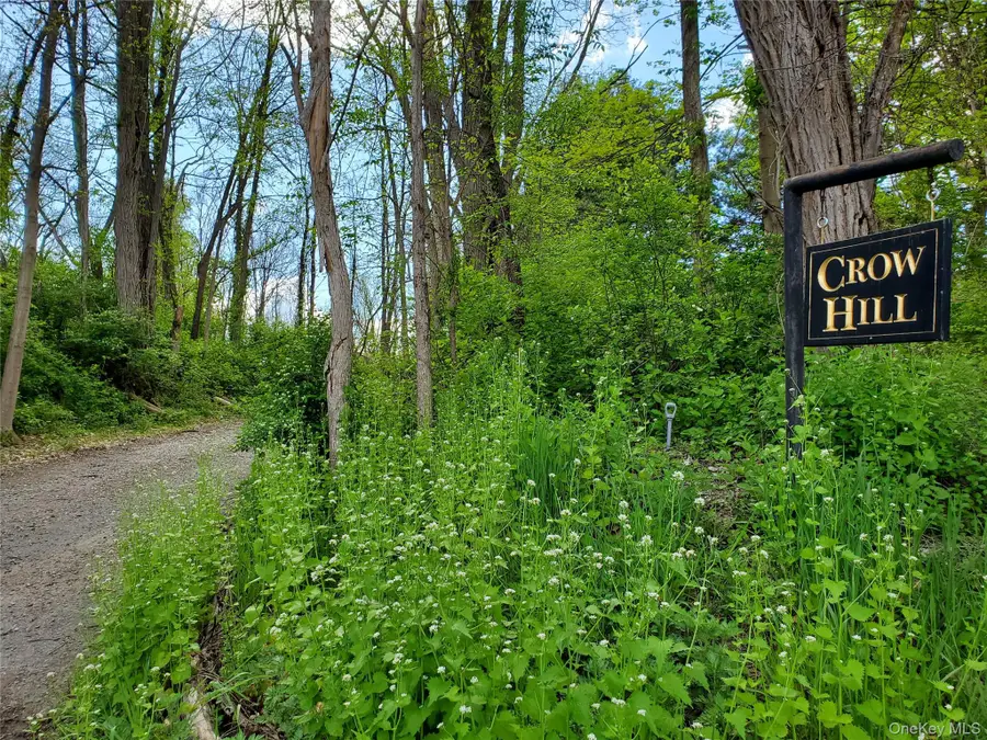 17 Crow Hill Lane, Rhinebeck, NY 12572 - Image #2
