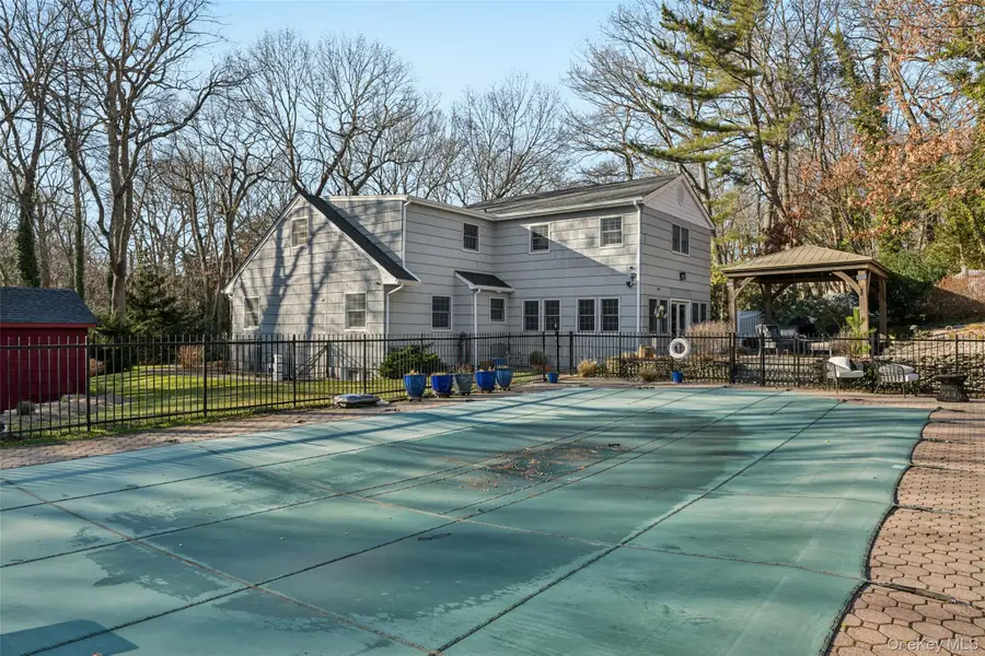 4 Paul Revere Lane, Centerport, NY 11721 - Image #3