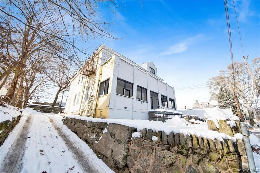 206 S 9th Avenue, Mount Vernon, NY 10550 - Image #3