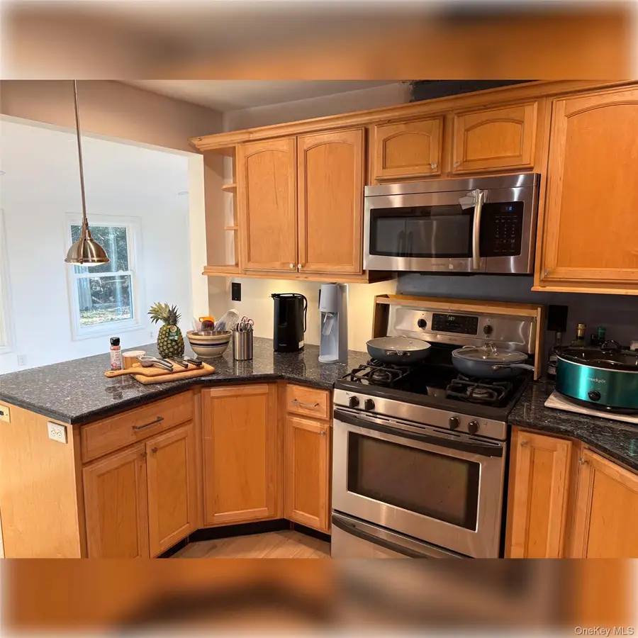 20 Jay Street, Ronkonkoma, NY 11779 - Image #2